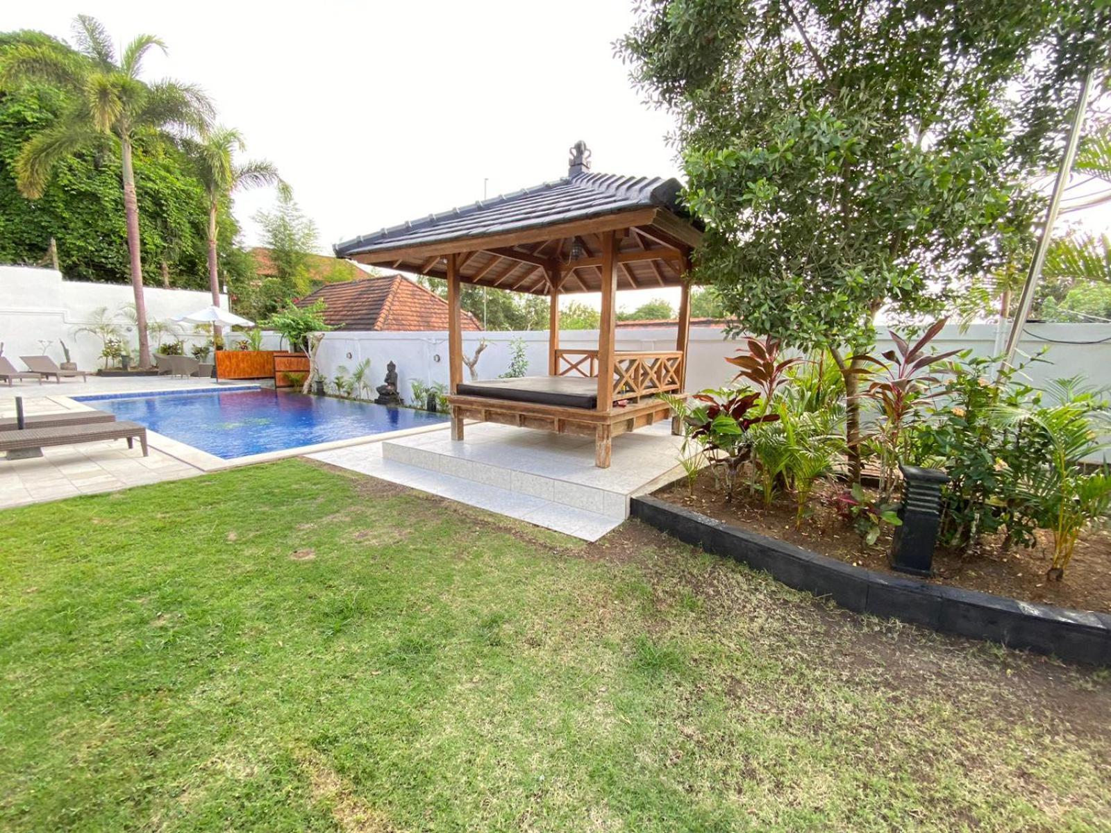 Villa Dikebun Унгасан Экстерьер фото